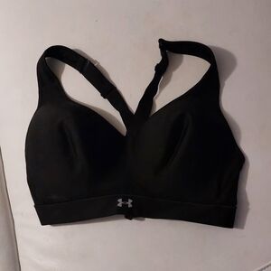 Under Armour Black Cross-Back Sports Bra 36 D.